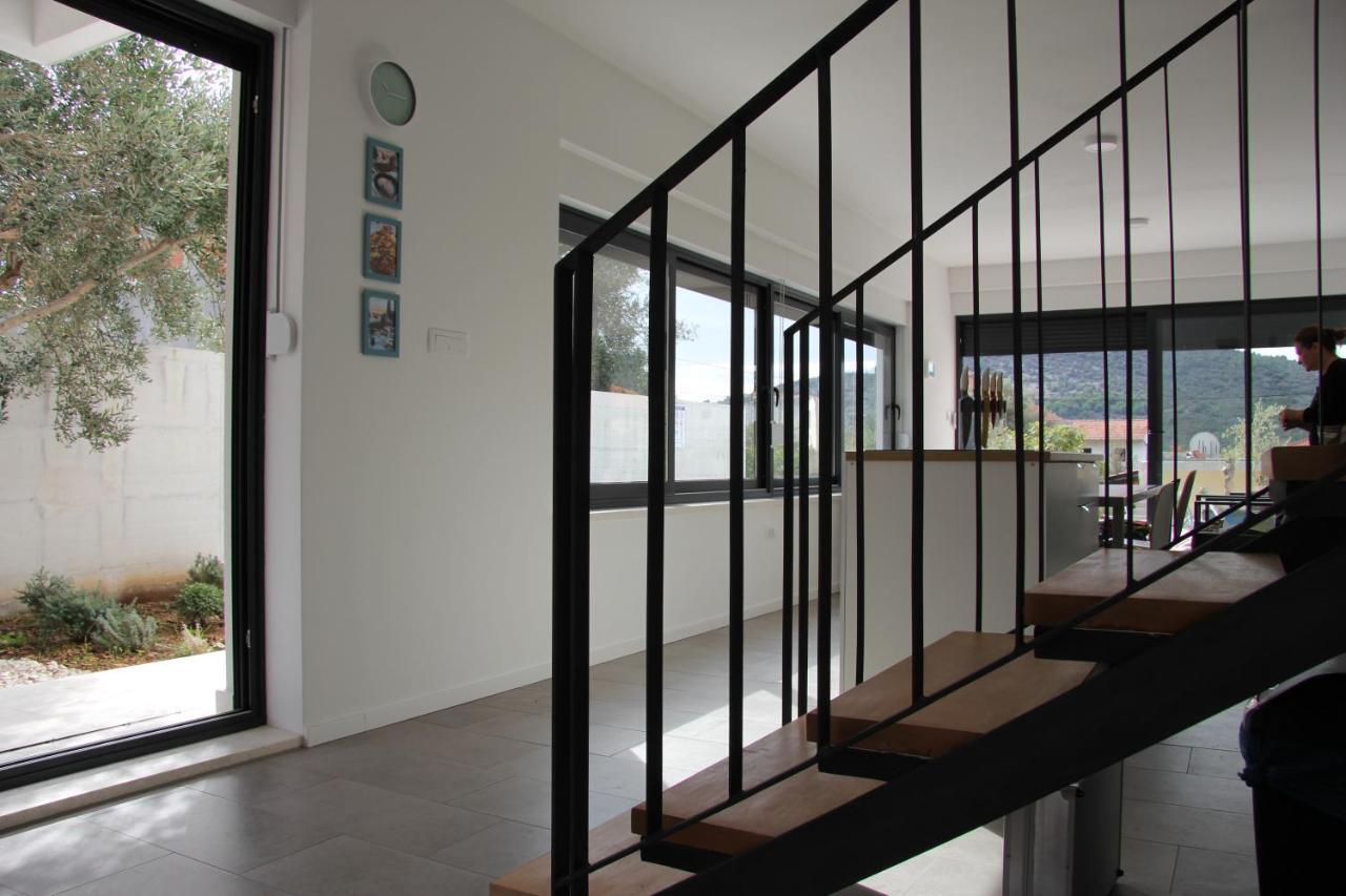 Domo Oliveto Villa Vinišće Exteriör bild